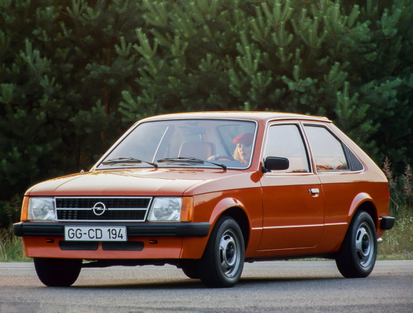 Robocars a Vivatech 2022 - image 1979-Opel-Kadett-D-Luxus on https://motori.net