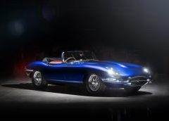 Un nuovo stile per una una nuova vita - image Jaguar-Bespoke-E-Type-1965-Hero-Shot-1-240x172 on https://motori.net