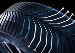 La nuova Flying Spur-S al Goodwood Festival of Speed - image vshape-cc2suv-extract-2d-20220215-tho-240x172 on https://motori.net