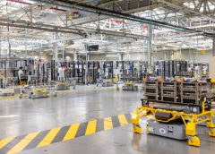 Weekend perfetto per “Naska” - image Renault_Group_reduces_its_industrial_energy_consumption_2-240x172 on https://motori.net