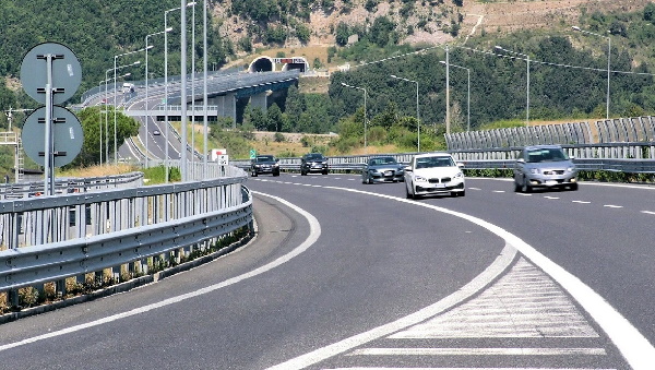 Cavallino Classic Middle East 2022 - image Anas-traffico-24 on https://motori.net