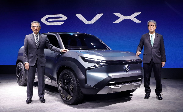 Hyundai ix35 Fuel Cell - Il Futuro è l'Idrogeno? - image premiere-of-concept on https://motori.net
