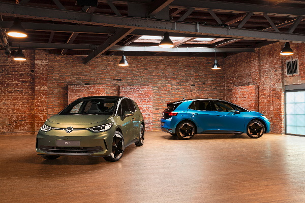 BMW conferma l’impegno nella tecnologia fuel cell - image VW-ID3 on https://motori.net