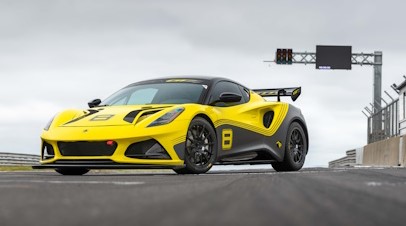 Brindisi al Vermentino per Suzuki - image 2023-Lotus-Emira-GT4 on https://motori.net