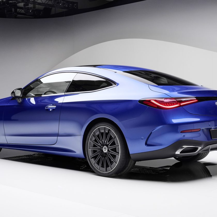 Un’opera in blu - image Mercedes-CLE-Coupe-840x840 on https://motori.net