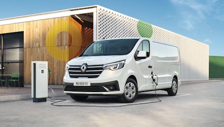 Free Now punta al Net-Zero Emissions entro il 2030 - image Renault-Trafic-Van-E-Tech on https://motori.net