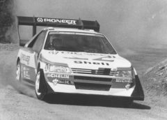 Pirelli in Formula 1 almeno fino al 2027 - image 1988-Pikes-Pike-Ari-Vatanen-Peugeot-405-240x172 on https://motori.net