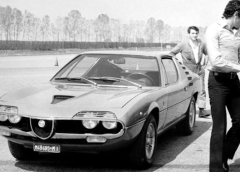 Quarant’anni fa l’Alfa 90 - image Gigi-Riva-e-la-Montreal-240x172 on https://motori.net