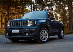 Si vendono più auto, ma… - image Jeep-Renegade-MY24-240x172 on https://motori.net