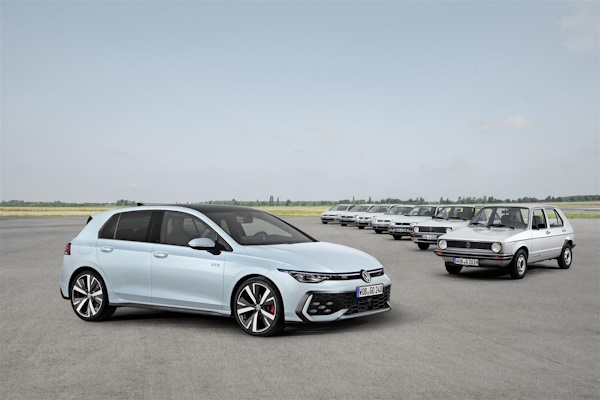 Accordo Gruppo Volkswagen e Mahindra - image VW-Golf-2024-8-generazioni on https://motori.net