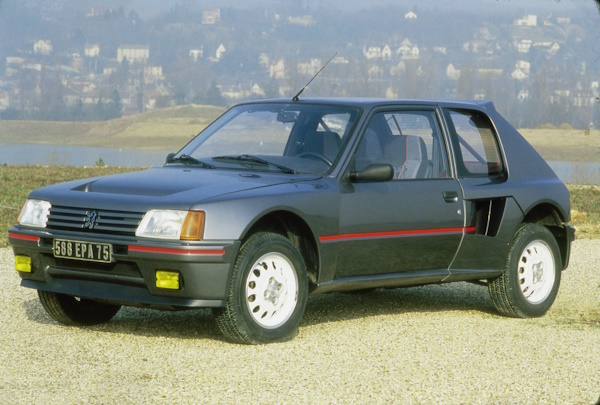 40 anni fa venne omologata la Peugeot 205 Turbo 16 - image 1984-Peugeot-205-T16 on https://motori.net