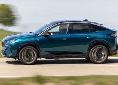 100esima vittoria Toyota nel WRC - image Peugeot-E-3008-DUAL-MOTOR-240x172 on https://motori.net