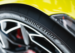 Opel Corsa GSE Vision Gran Turismo e nuovo Opel Mokka GSE - image Bridgestone_-Lamborghini-Fenomeno-240x172 on https://motori.net