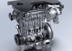 Arriva su Renault Symbioz il motore Eco-G 120 - image PEUGEOT-MOTORE-TURBO-100-240x172 on https://motori.net