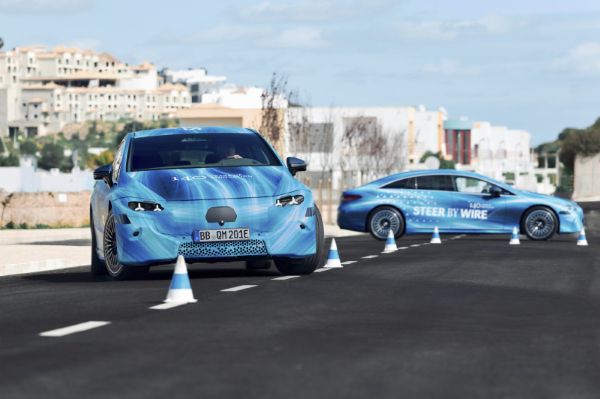 Steer-by-Wire diventa realtà nella nuova EQS - image 800_26c0097_007 on https://motori.net