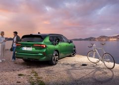 Cupra Raval, elettrica ribelle - image Opel-V2L-240x172 on https://motori.net