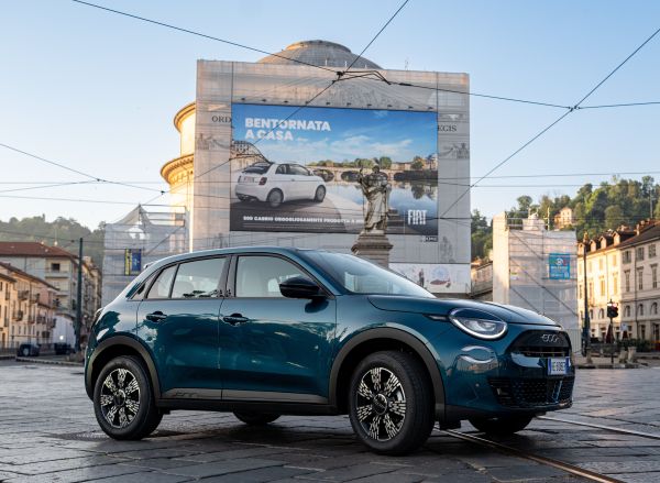 Accresce la sportività e lo stile - image Fiat-600-Turbo-100 on https://motori.net