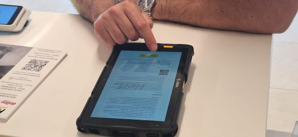Hertz lancia il Contratto Zero Carta - image HERTZ-CONTRATTO-PAPERLESS on https://motori.net