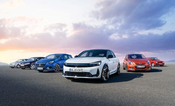 Nuova Opel Corsa GSE: tradizione Hot Hatch reiterata