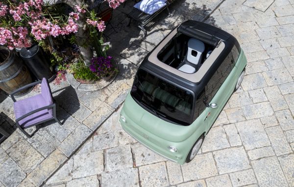 Topolino Dolcevita con tetto apribile in tela - image Fiat-topolino-dolcevita on https://motori.net