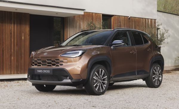 Cambia così Toyota Yaris Cross