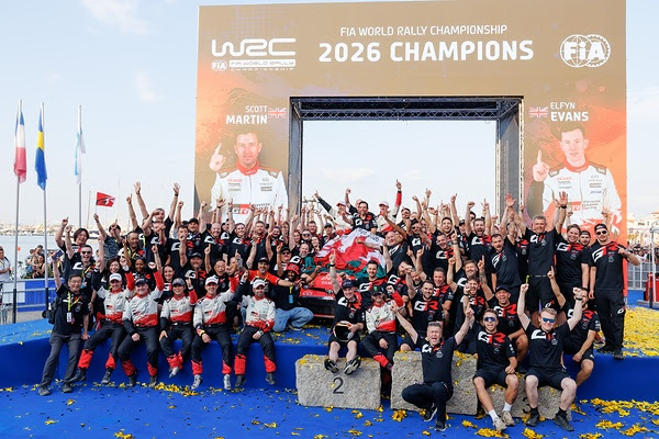 Cerqui è campione Porsche Carrera Cup Italia 2021 - image evans on https://motori.net